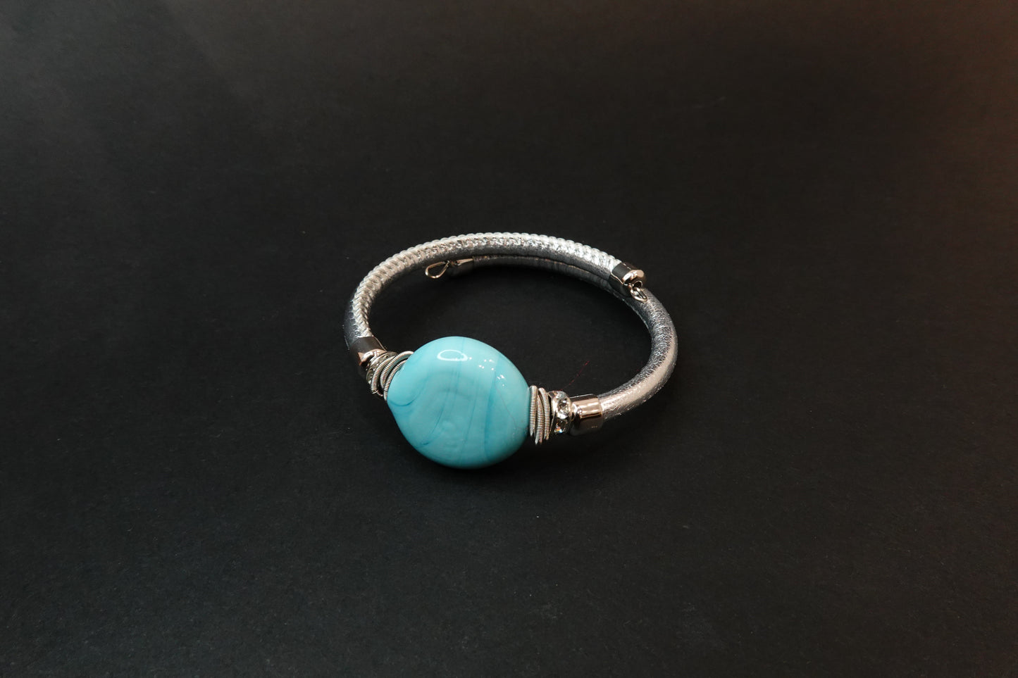 Women's Bracelet with Blown Glass Pearl