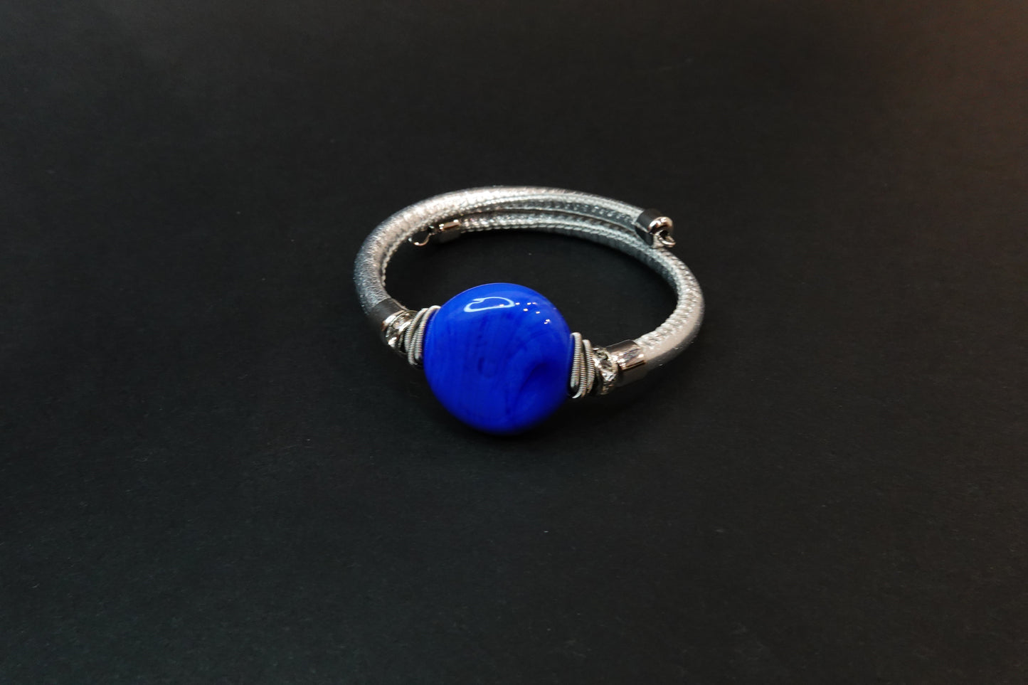 Women's Bracelet with Blown Glass Pearl
