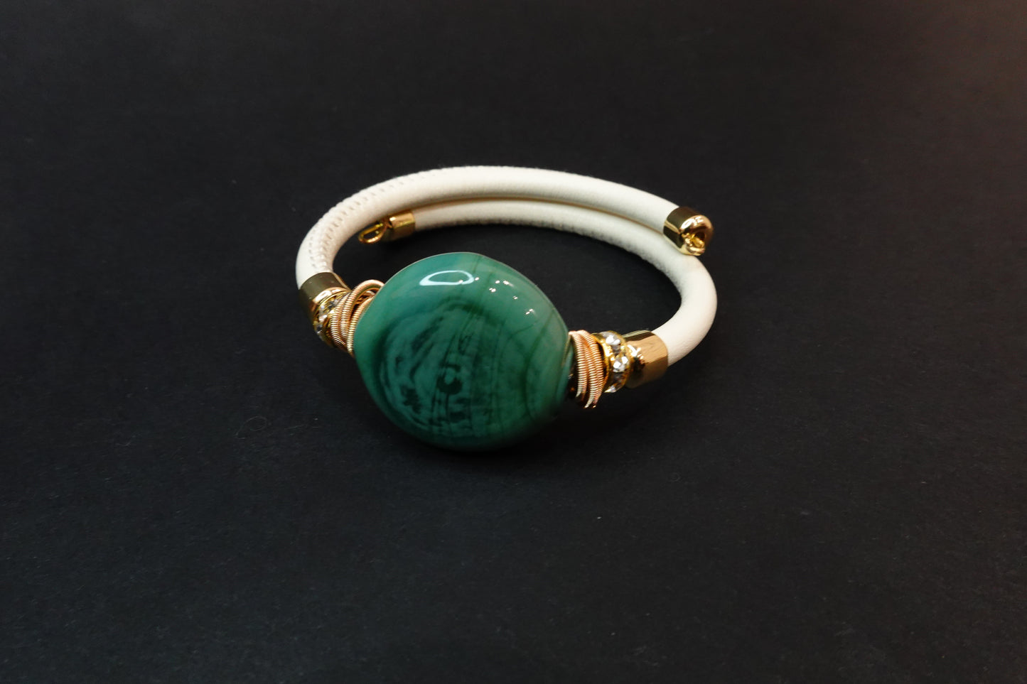 Women's Bracelet with Blown Glass Pearl