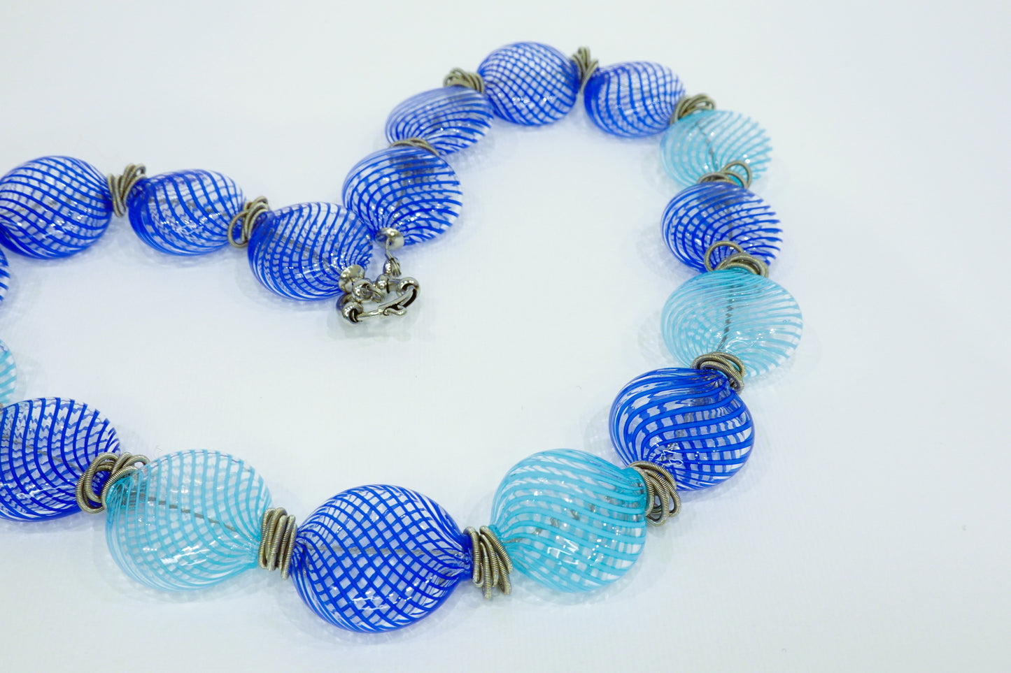 Blown Murano Glass Necklace with Filigree Technique