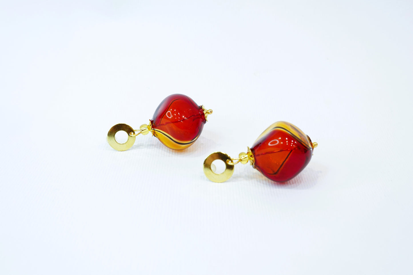 Filigree Blown Murano Glass Earrings - Rhombus Red