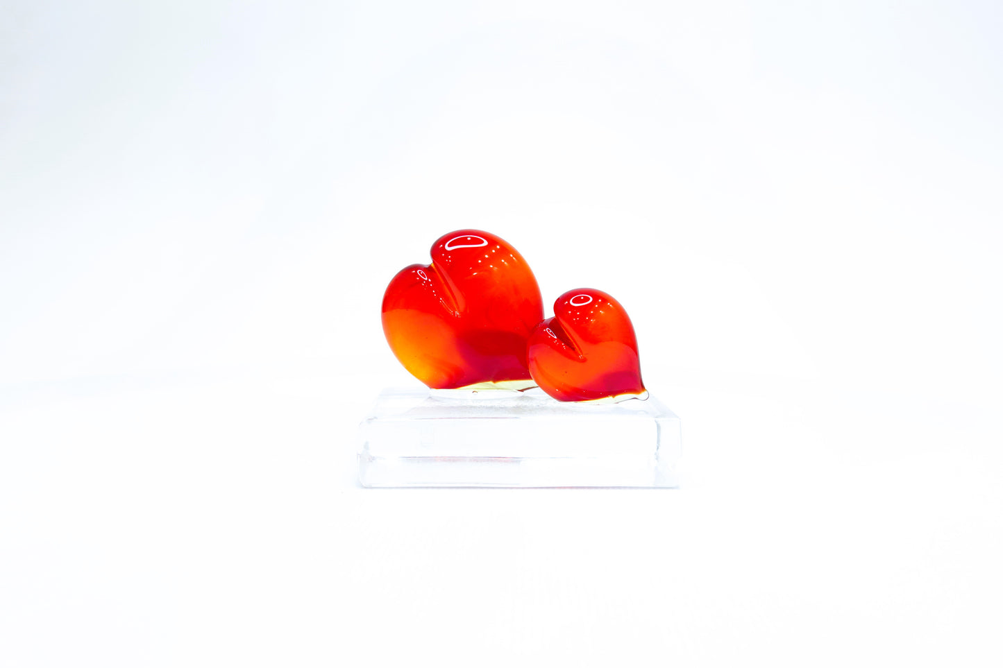 Two Hearts in Murano Glass on a Transparent Base - Two Hearts