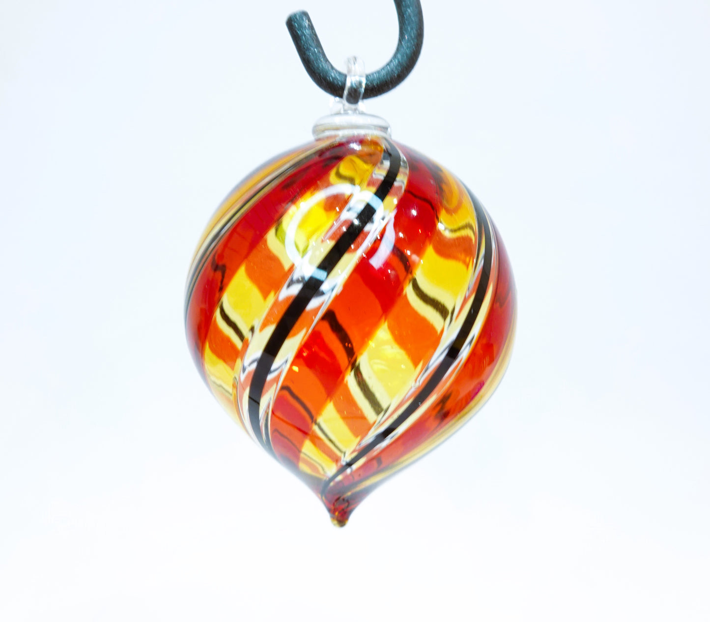 Blown Murano glass balls with filigree or canne technique