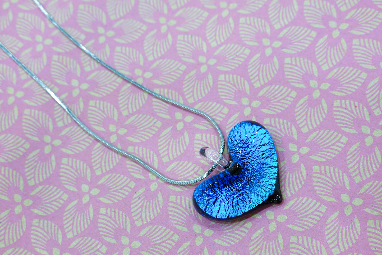 Heart Necklace in Submerged Murano Glass and Silver Leaf