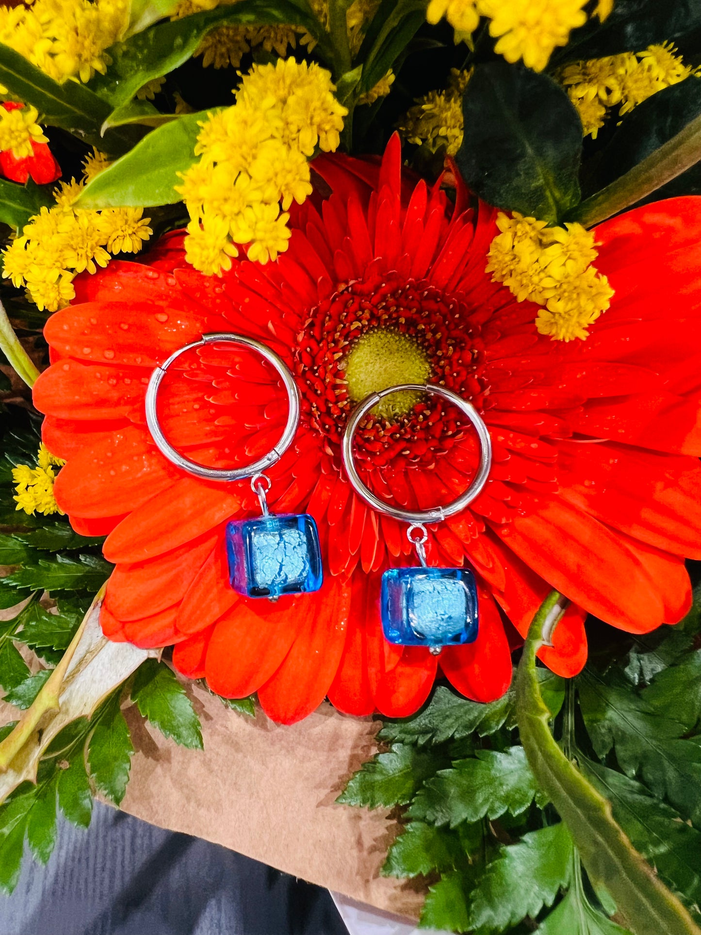 Stainless Steel Loop Earrings with Sommerso Murano Glass Cube Pearl